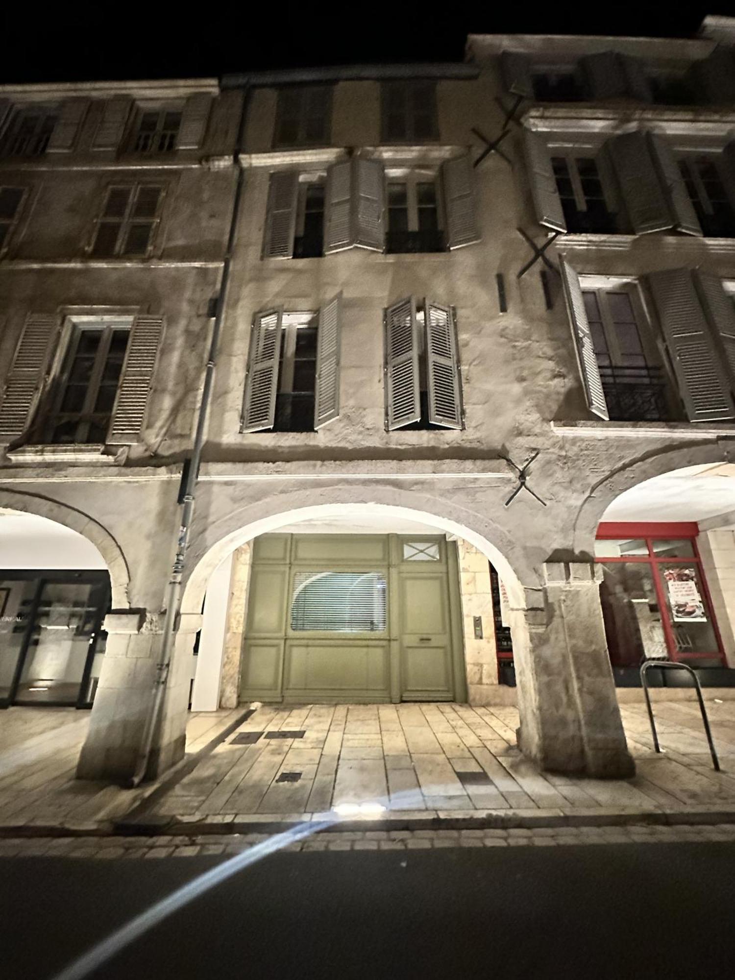 Hyper Centre A 80M Du Vieux Marche, T2 Calme Vue Sur Les Toits Rue Du Minage La Rochelle (Charente-Maritime) Exterior foto